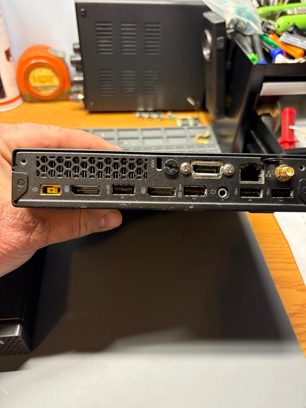 lenovo thinkcentre m715q amd ryzen 5 2400ge 8gb ram 256gb ssd win1111 lenovo thinkcentre m715q amd ryzen 5 2400ge 8gb ram 256gb ssd win1111